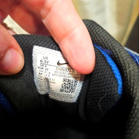 Nike Court Borough Mid 2 Boys Black Blue Sneakers Size 6.5 - Picture 5 of 6